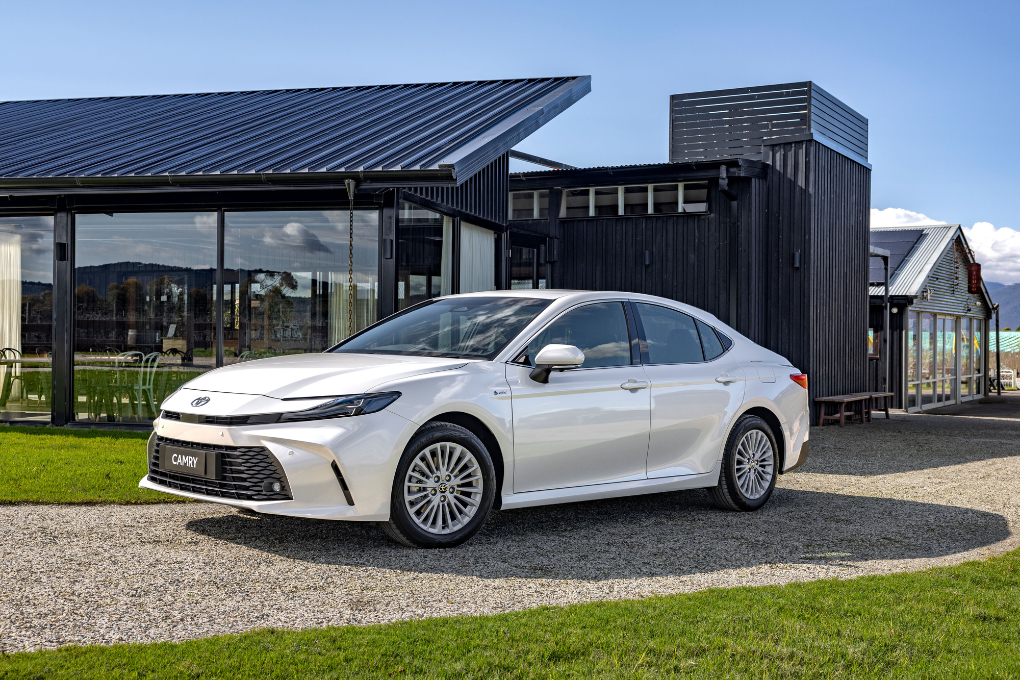 2025 Toyota Camry Hybrid Review Roundup Australia