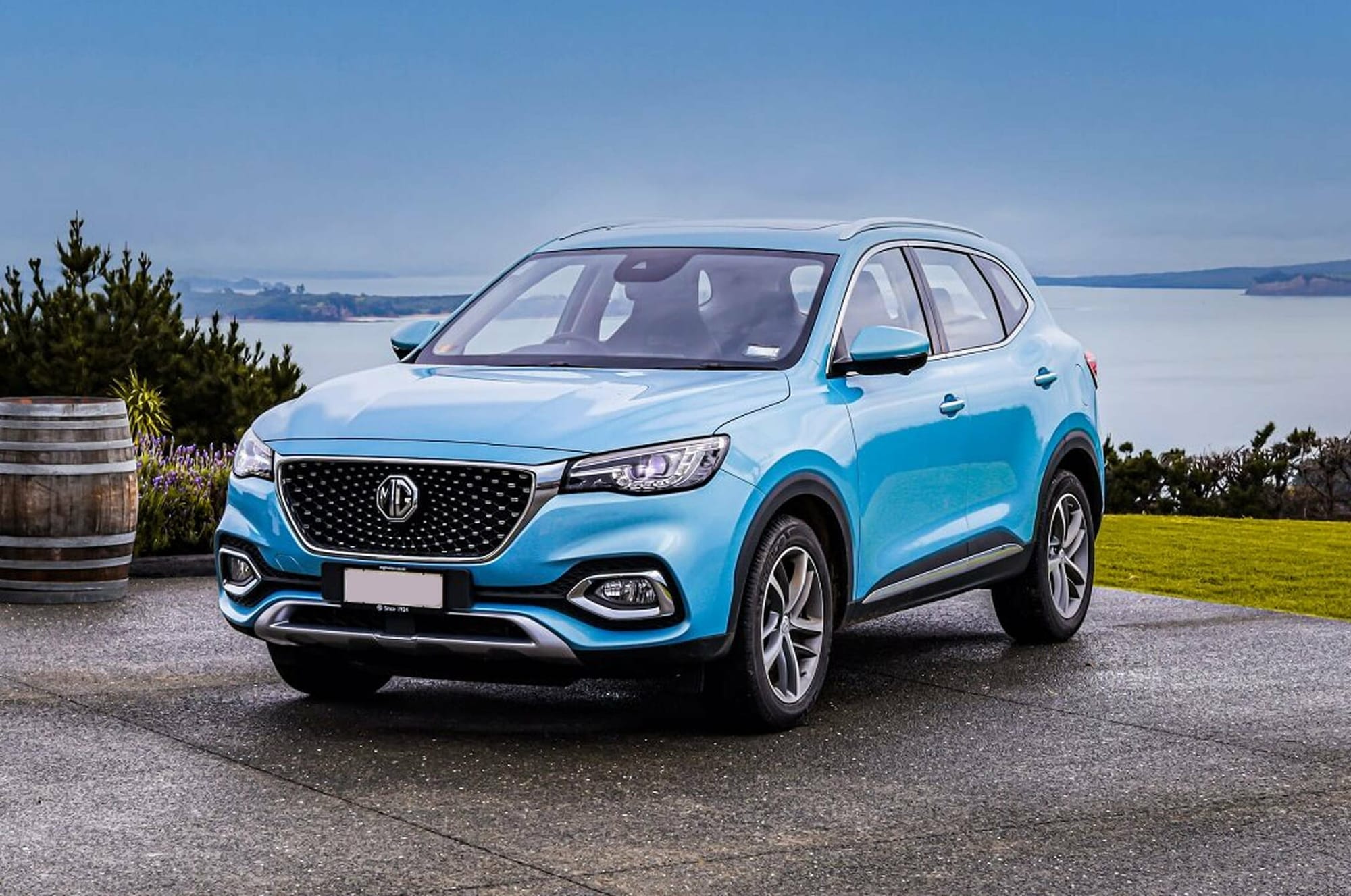 MG HS plug-in hybrid price slashed in Australia ahead of new model