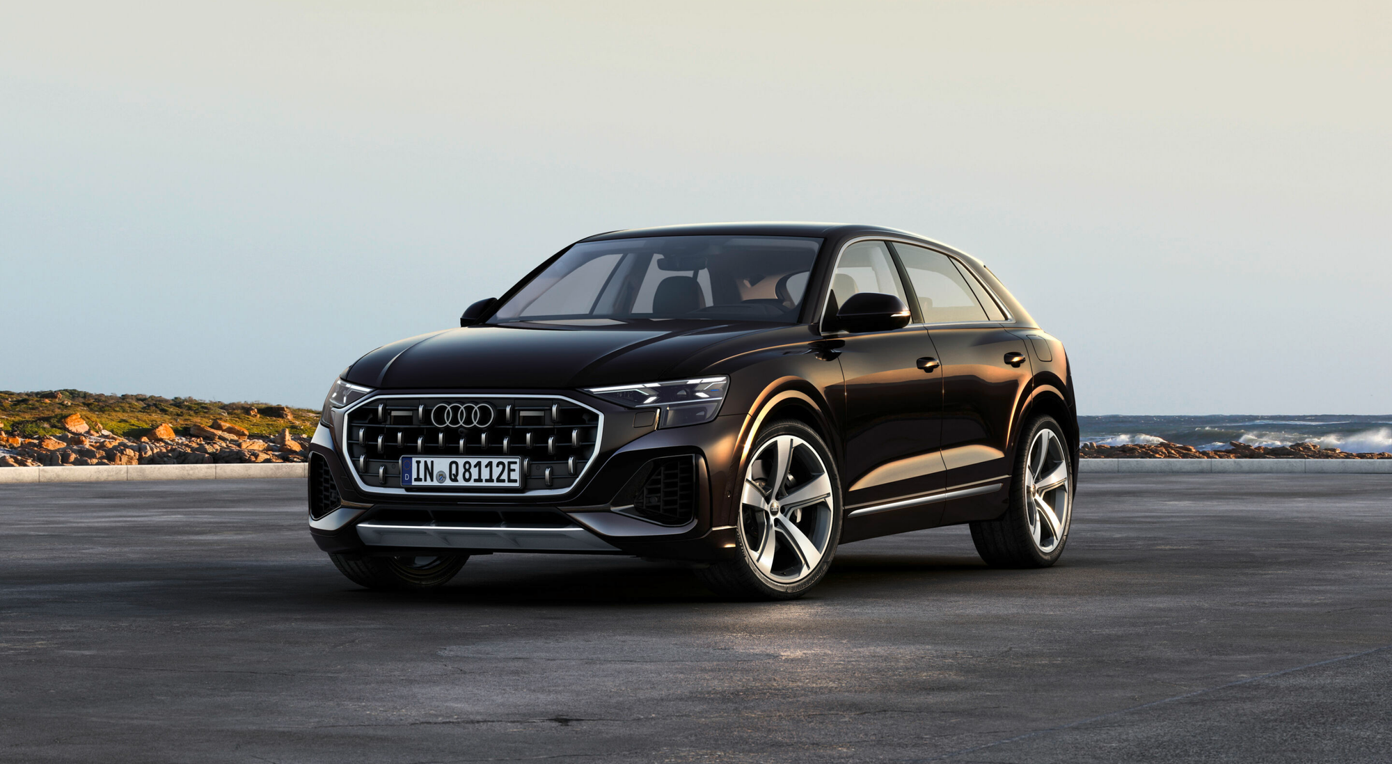 2024 Audi Q8 TFSI e