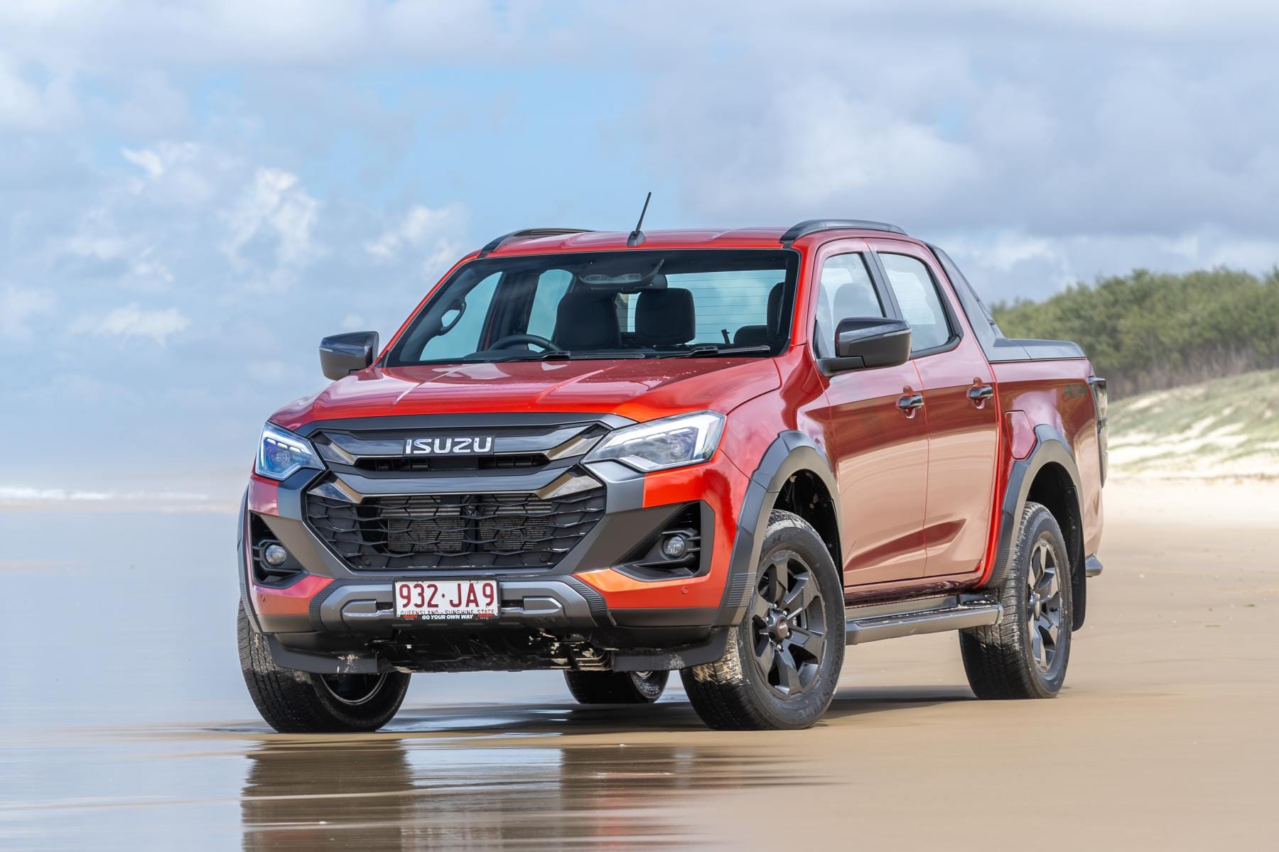 2024 Isuzu D-Max Review Roundup – All Australian Reviews in One