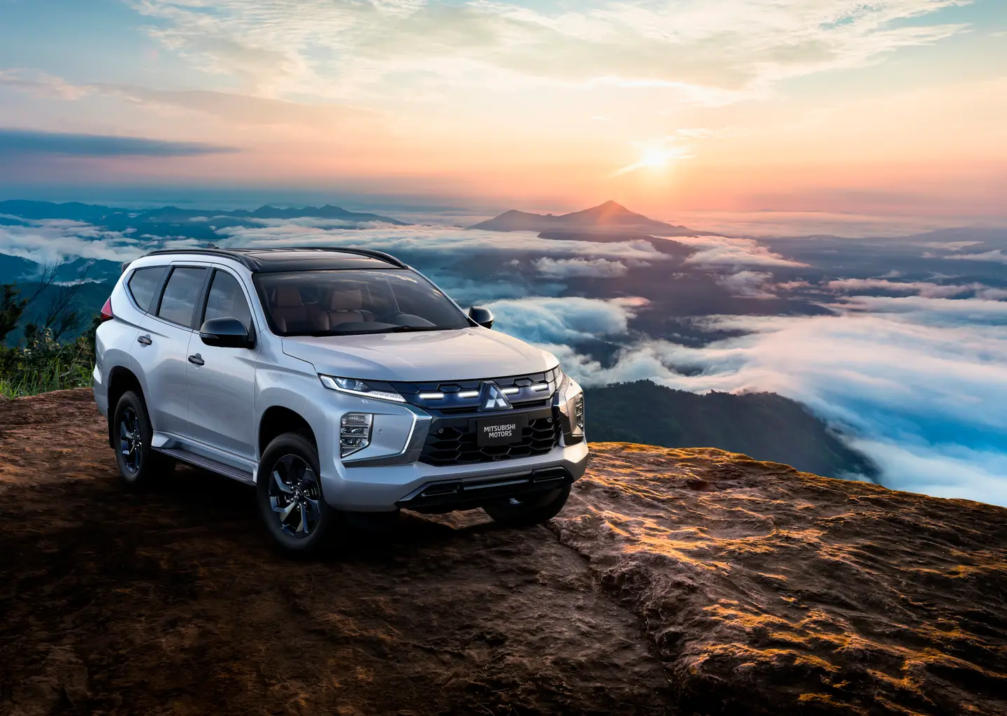 2025 Mitsubishi Pajero Sport GSR Review Roundup