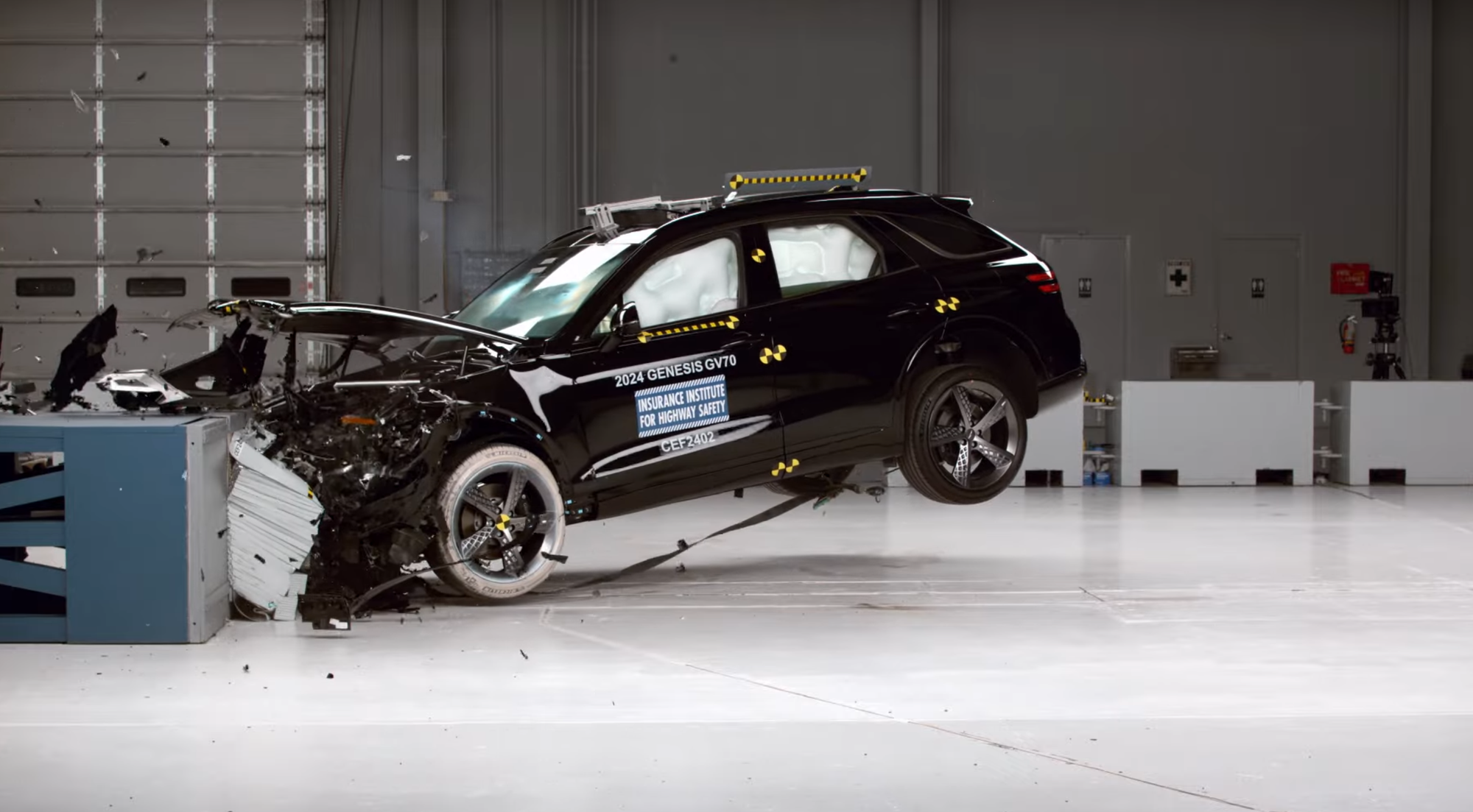 2024 Genesis GV70 Maintains Top-Tier Safety Ratings in IIHS Crash Tests