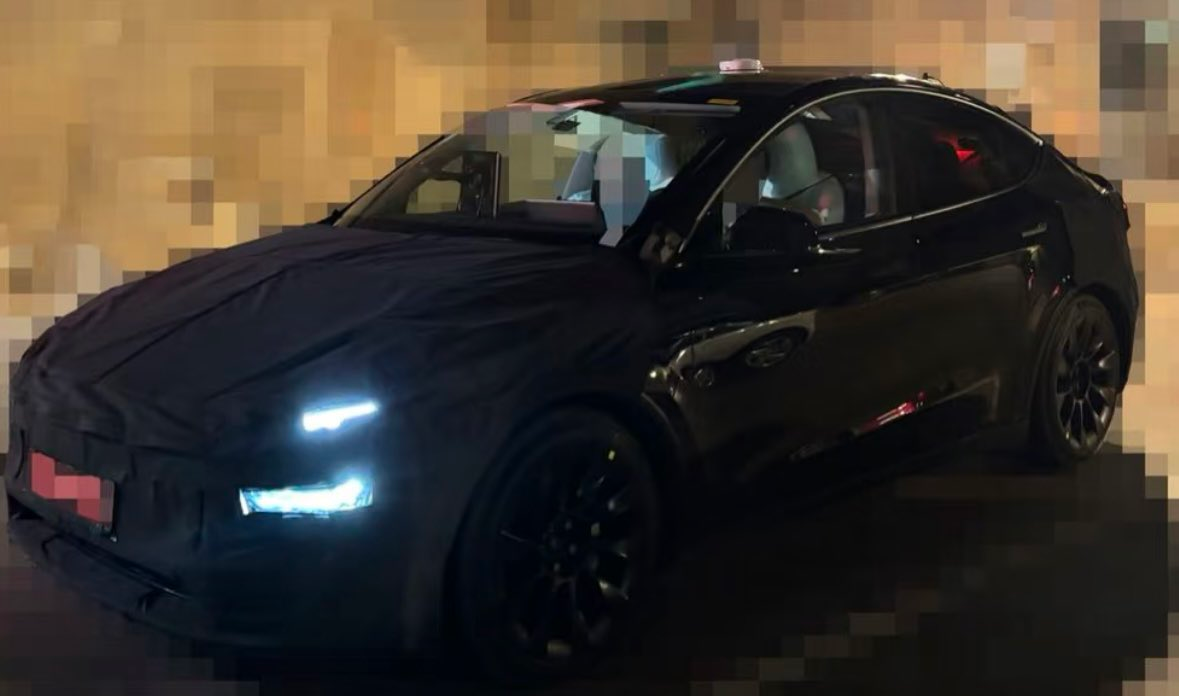 I SAW the 2025 Tesla Model Y Juniper Refresh - Here’s Everything I Noticed So Far