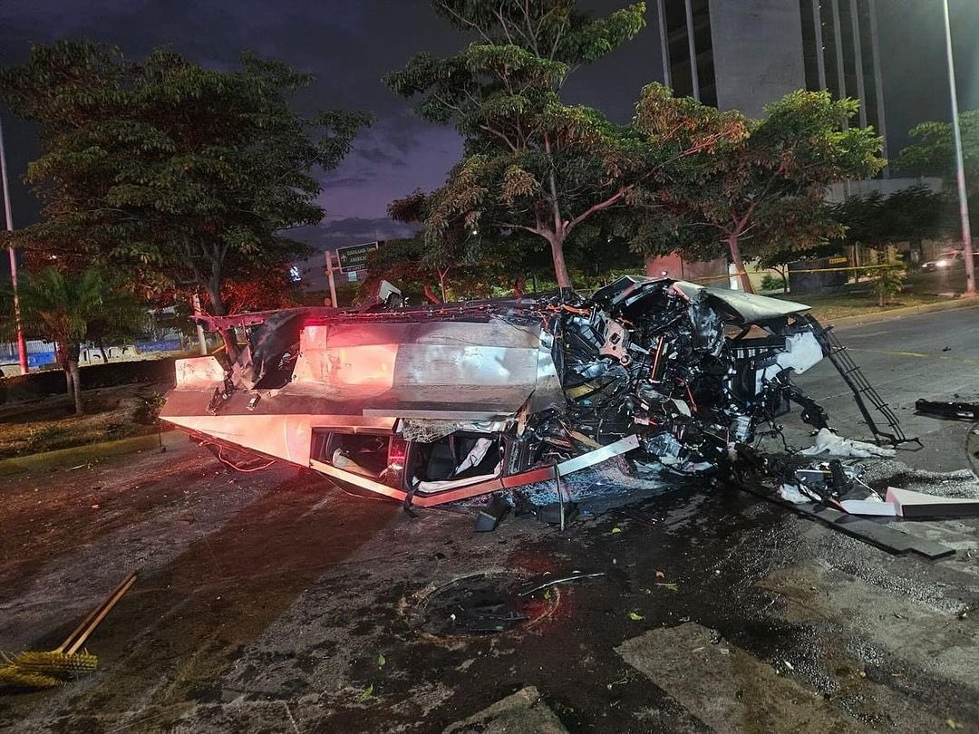 CyberTruck Crash in Mexico