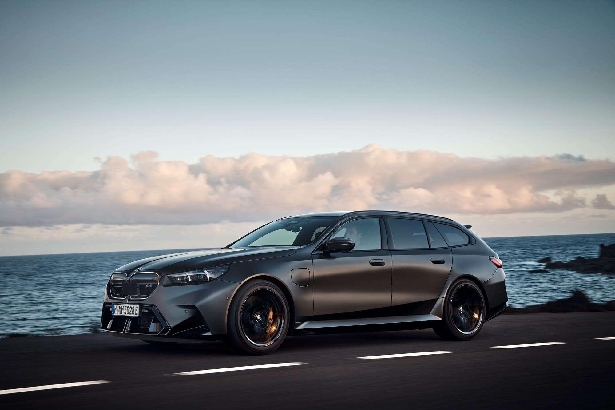 2025 BMW M5 Review Roundup- CarExplore 