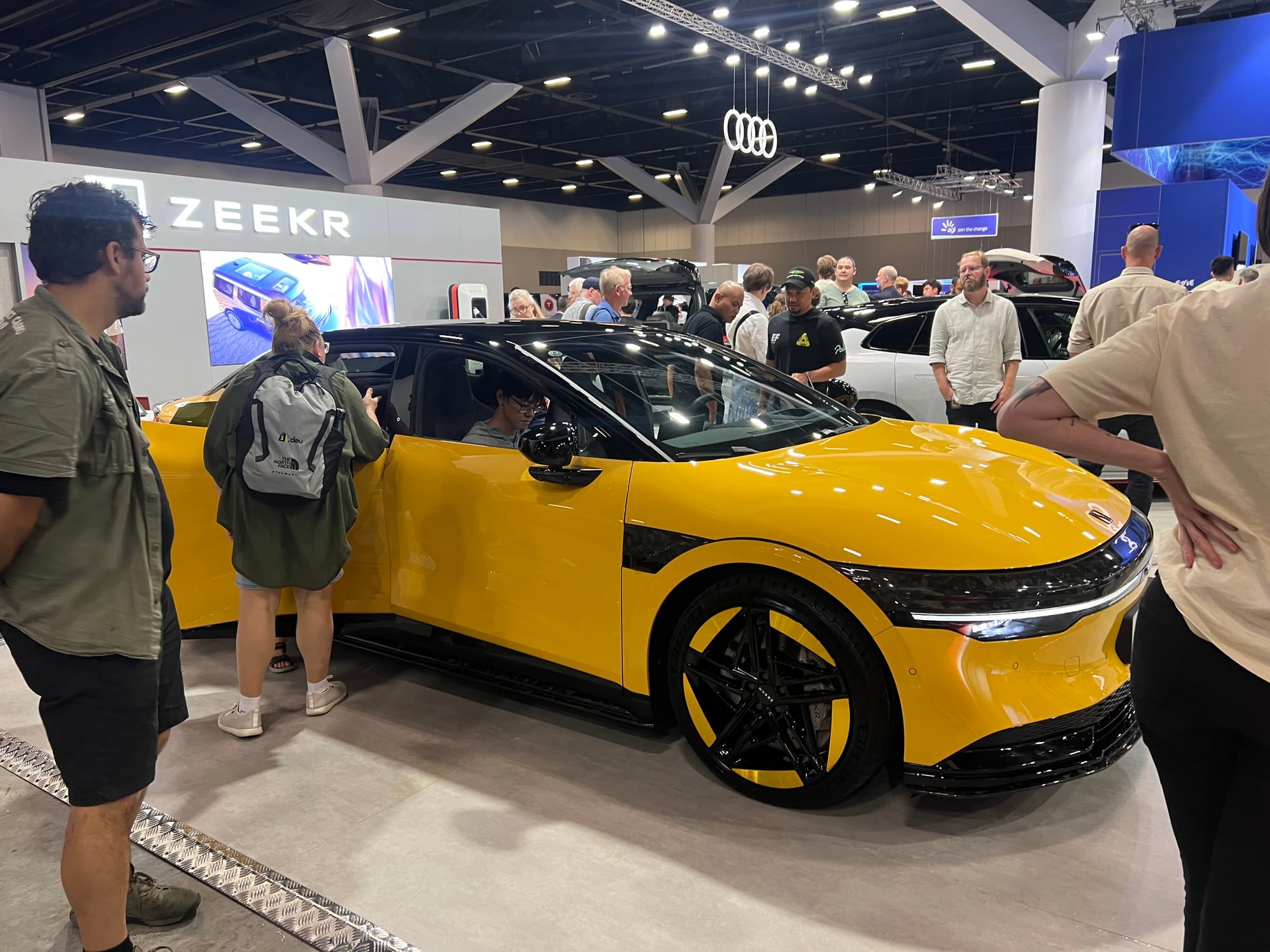 My First Look at the Zeekr 007: EV That Could Rival Tesla