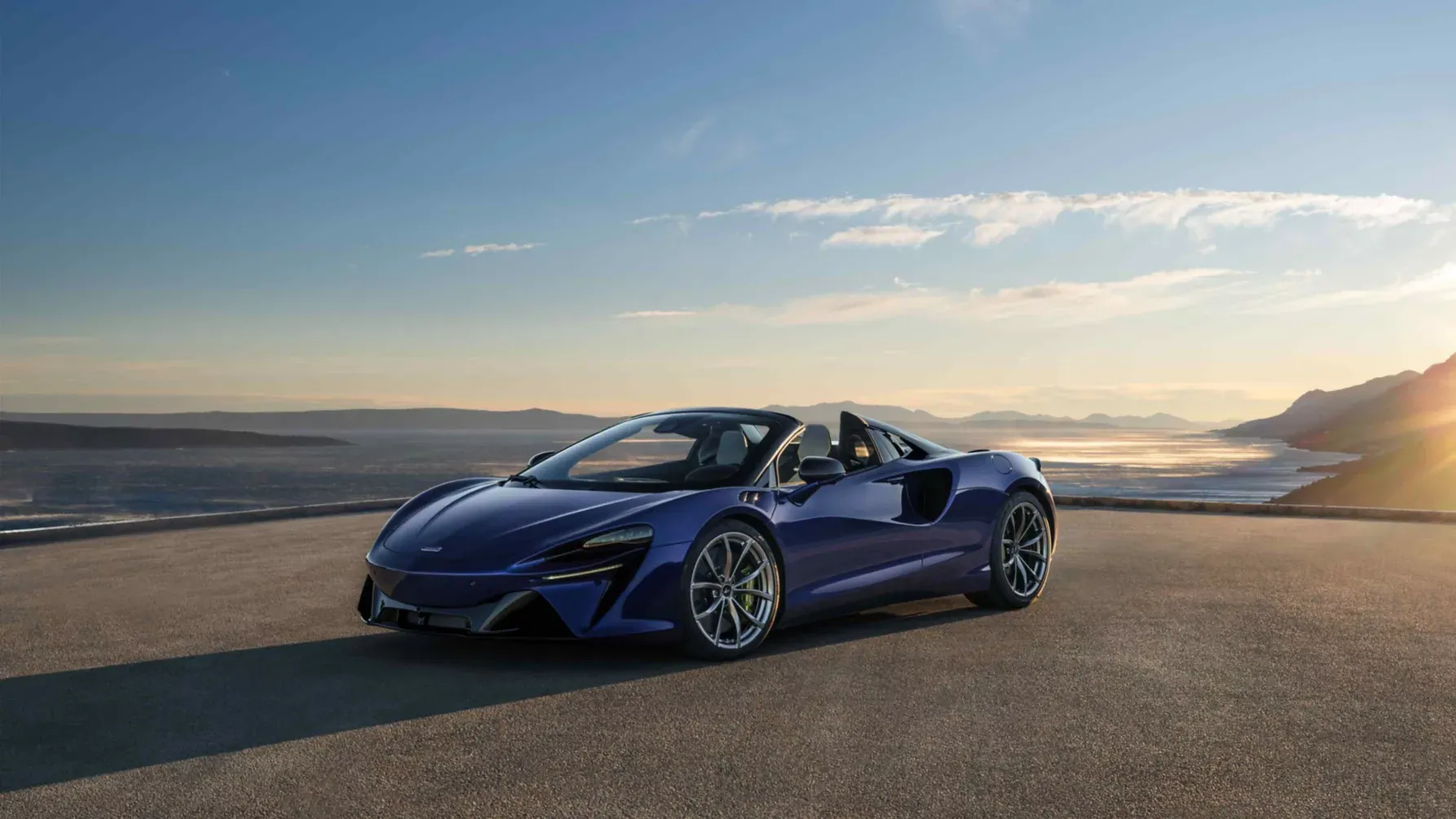 2025 McLaren Artura Spider Review Roundup – All Australian Reviews in One