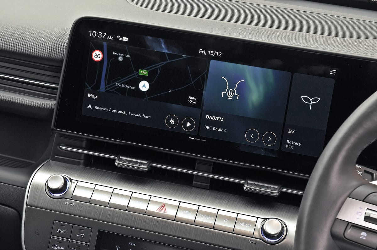 Hyundai to Roll Out Bigger Touchscreens