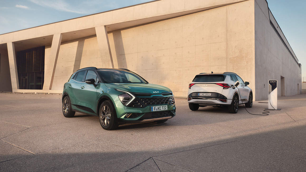 2025 Kia Sportage Buyer's Guide: Best Picks for City, Suburbs, and Wilderness