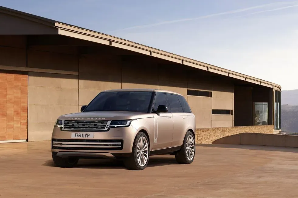 Range Rover Electric Confirmed for Australia, Undergoes Desert Testing