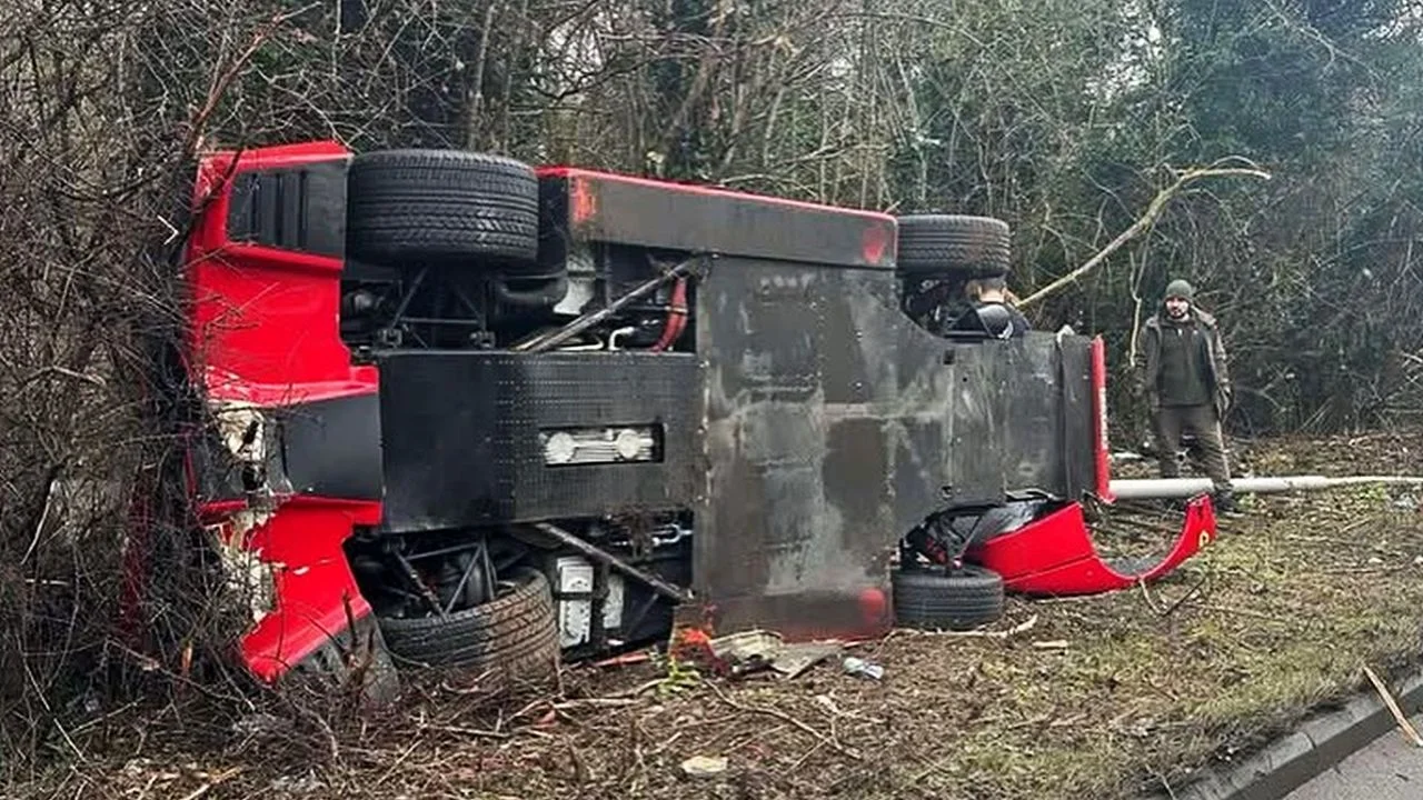 Rare Ferrari F40 Destroyed in Shocking Crash – See What Happened!