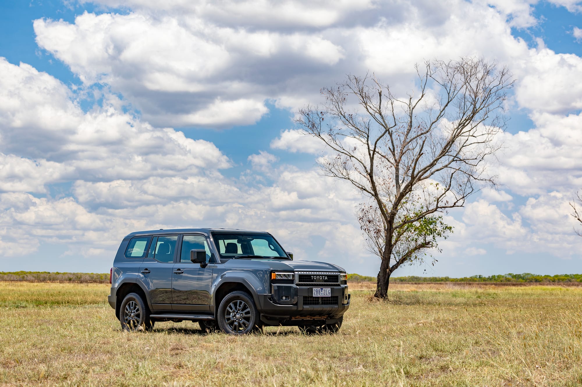 2025 Toyota LandCruiser Prado VX Price and Specifications