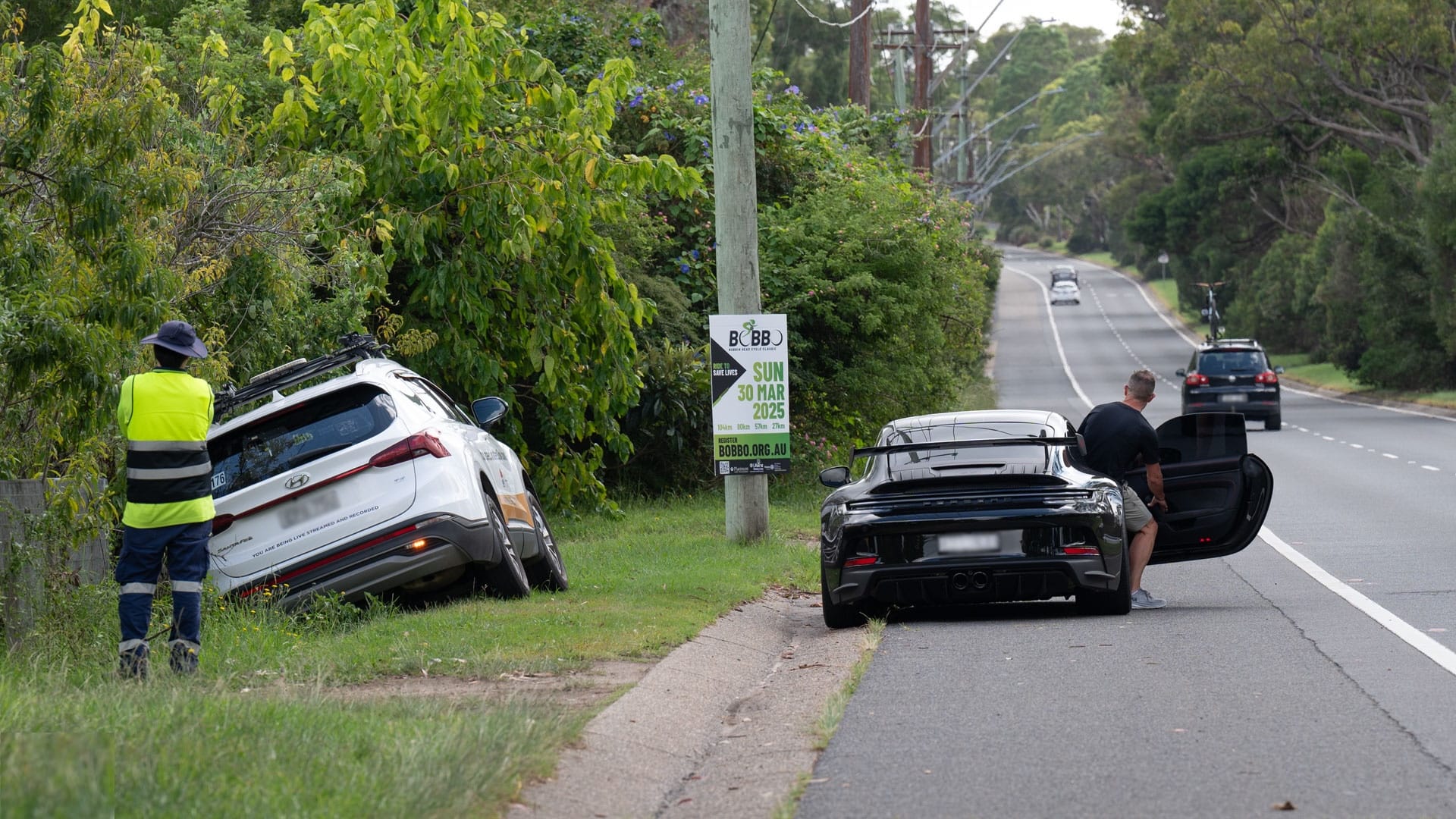 Mobile Speed Camera Becomes the One Trapped: A Twist of Fate