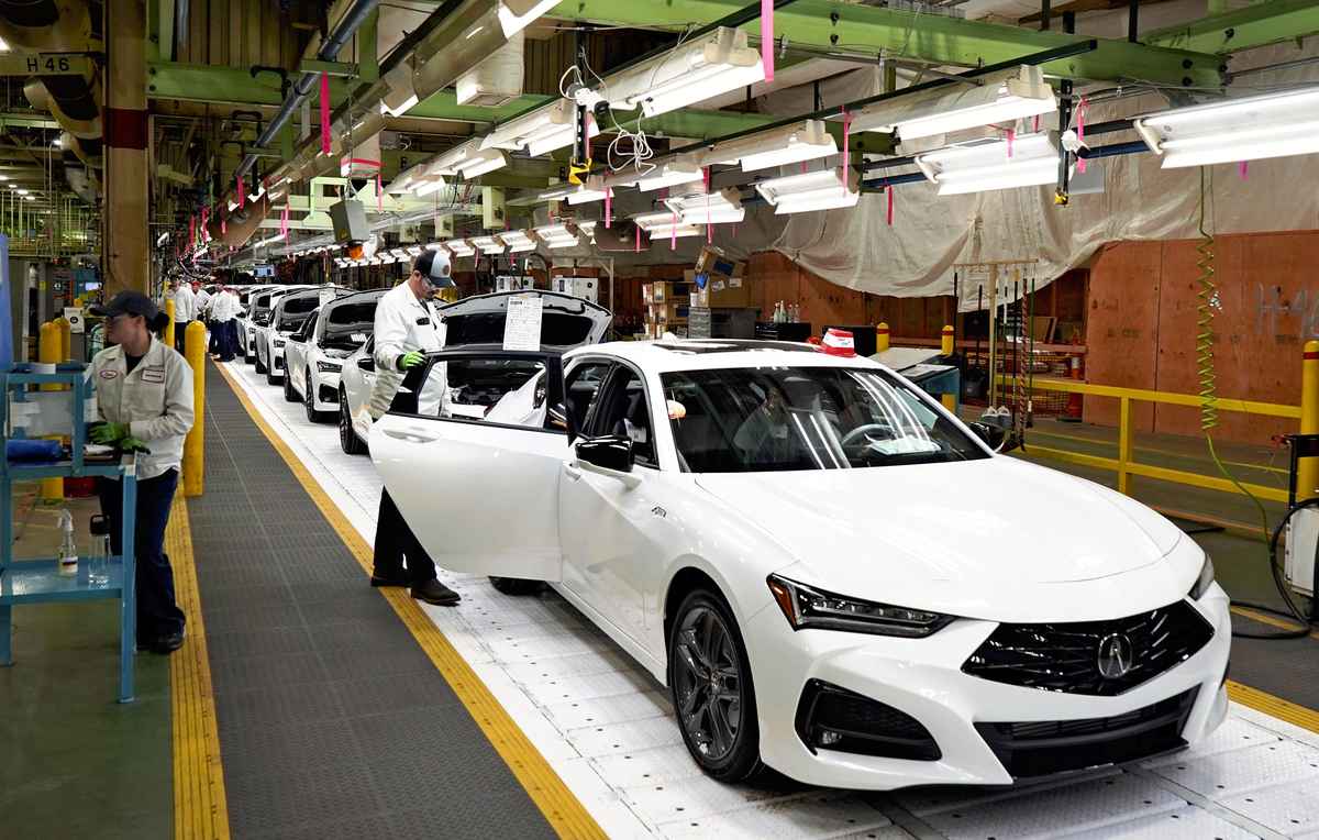 Nissan-Honda Merger Hits the Brakes: What's Next for the Automakers?