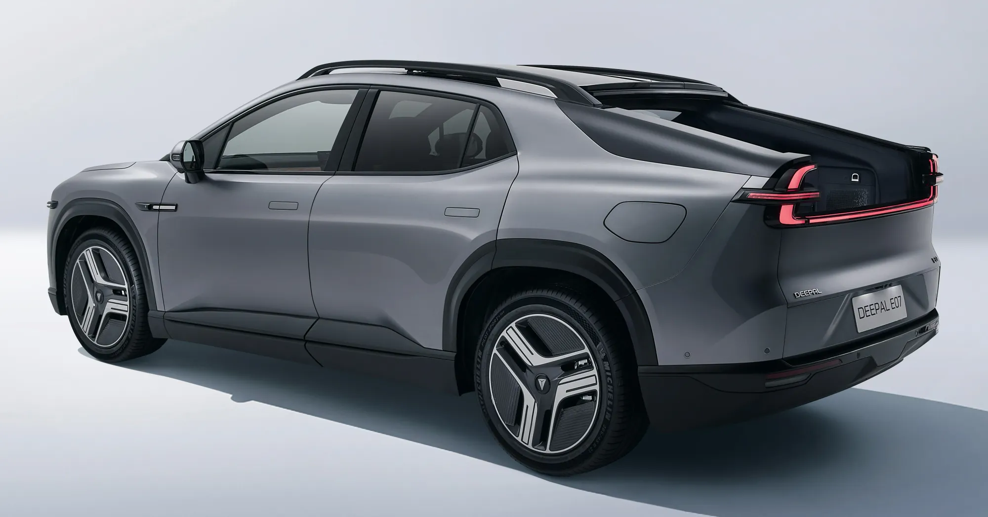 Deepal E07: China’s Futuristic Transformer SUV/Ute Set to Revolutionize Australia’s EV Market