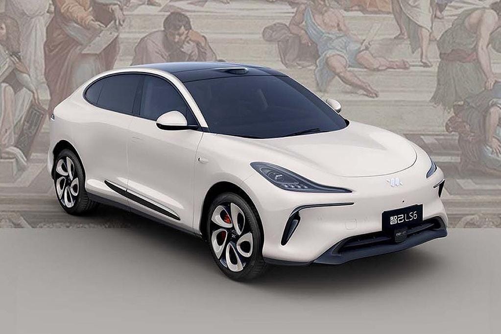 MG's Premium Electric SUV Spotted: A Glimpse of the Future via TeslaCam