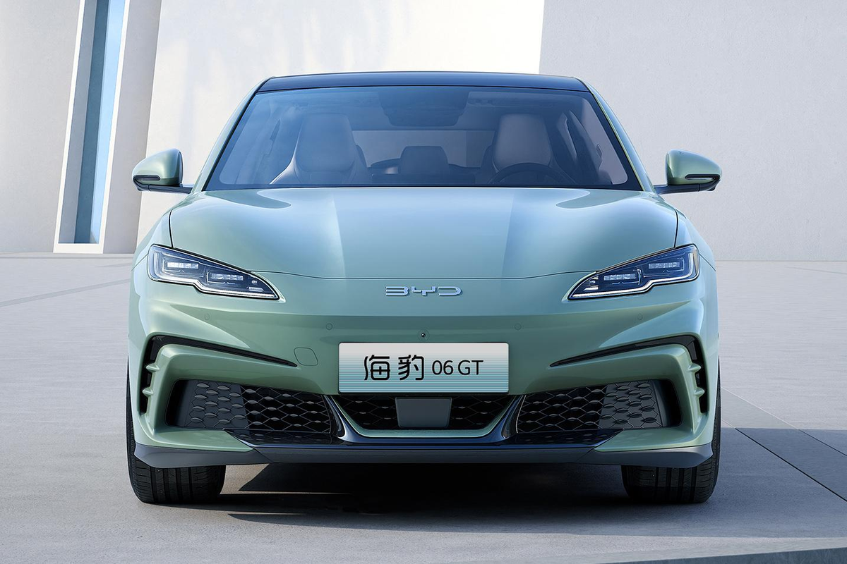 BYD’s First Electric Hot Hatch: The BYD Seal 06 GT is Ready to Make Waves!